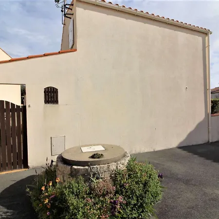 Vakantiehuis Maison Avec Jardin Et Terrasse A Saint-pierre-d'oleron, Proche Plages Et Commerces, Parking Inclus. - Fr-1-246a-160 *